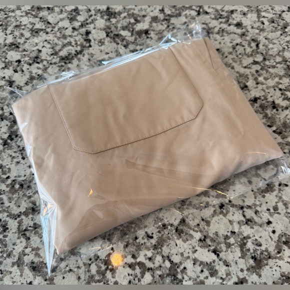 Yves Saint Laurent Ivory Silk Wide Leg Slacks Size 38 VTG (Fits ~26x27.5) - Picture 14 of 14